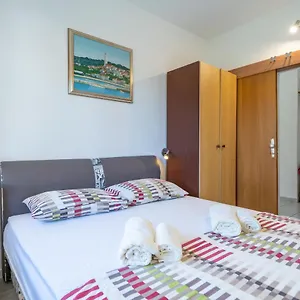  Apartment Ana Kroatien